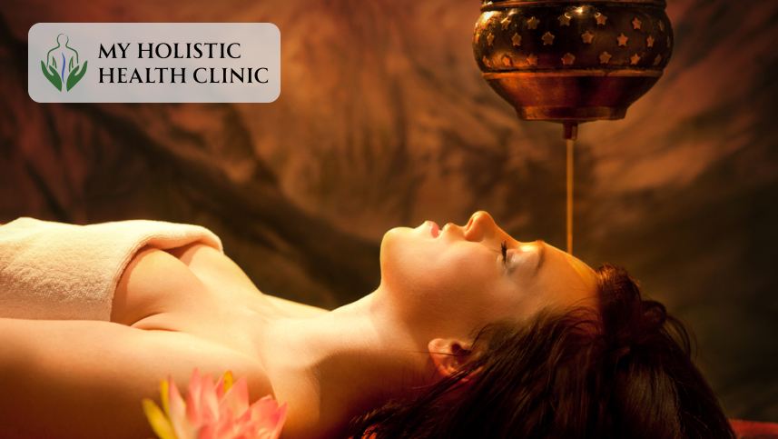 Experience a Sirodhara Treatment